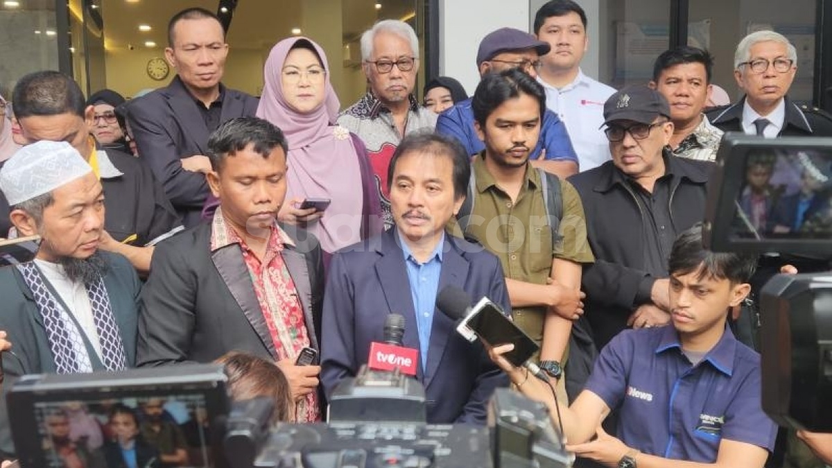 Dipolisikan Jokowi Pakai UU ITE, Roy Suryo Tak Terima: Saya Perancangnya!
