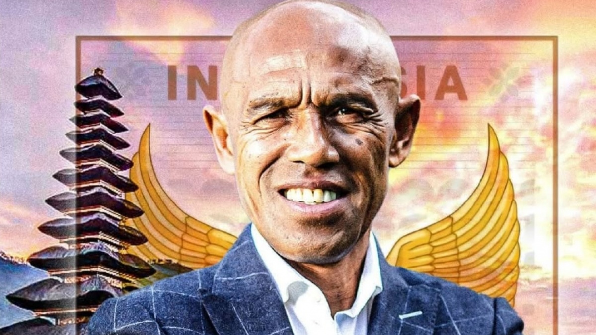 Berapa Tinggi Badan Simon Tahamata? Kepala Pemandu Bakat atau Head of Scouting Timnas Indonesia