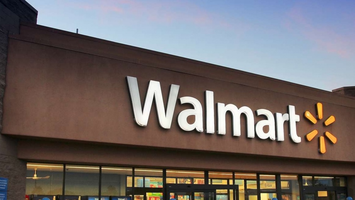 Gelombang PHK Makin Besar, Walmart Pangkas 1.500 Karyawan
