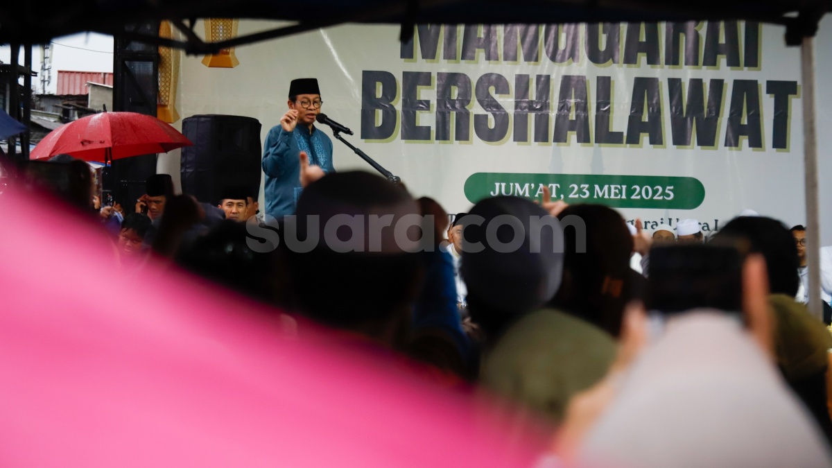 Ultimatum Pramono Anung: Kembalikan Ijazah Karyawan atau Izin Perusahaan Dicabut