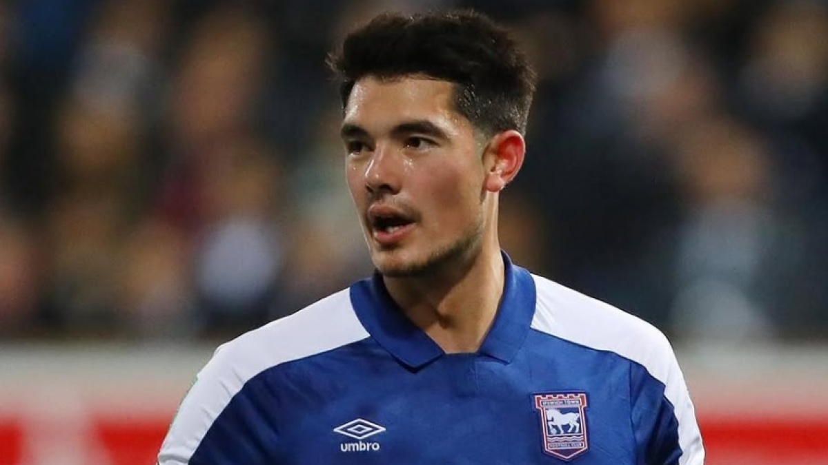 Resmi! Elkan Baggott Masuk Skuad Utama Ipswich Town untuk Musim 2025/26