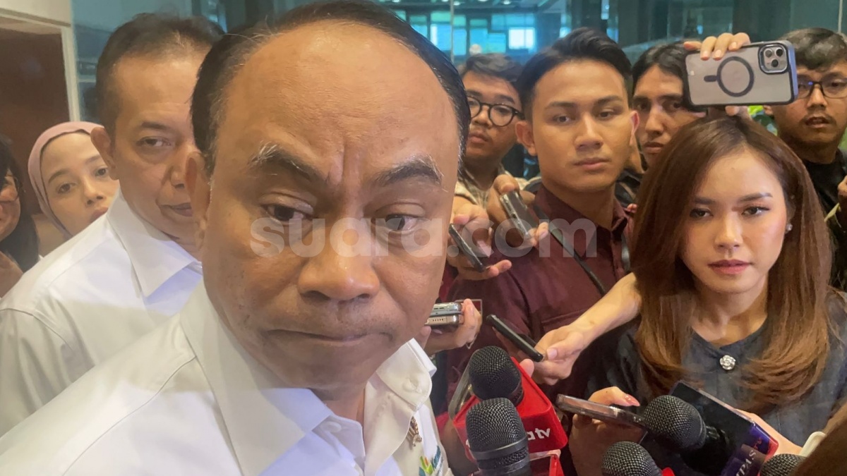 Budi Arie Ogah Tanggapi Soal Ultimatum Minta Maaf Usai Tuding PDIP-Budi Gunawan: Nanti Aja Itu