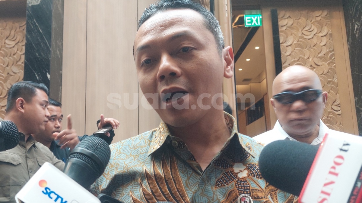Kemendikdasmen Masih Tunggu Salinan Lengkap Putusan MK, Akankah Sekolah Gratis Mulai Tahun Ini?