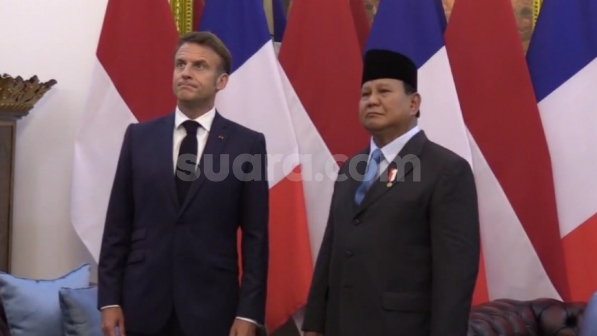 Tidak Hanya untuk Macron, Istana Sebut Pembangunan Stairlift di Candi Borobudur Diusulkan Permanen