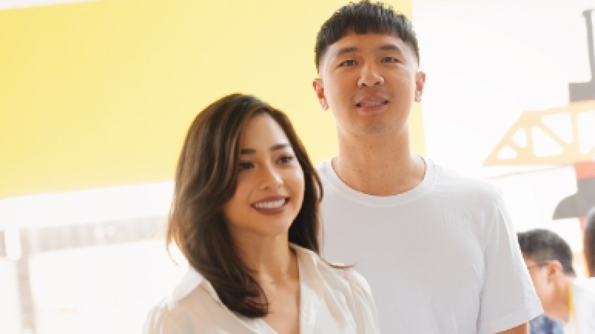 Pose Mesra dengan Nikita Willy, Indra Priawan Santai Pakai Jam Tangan Rp9 M!