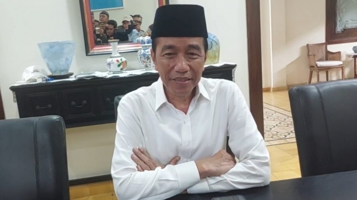 Doa Ade Irfan Pulungan Agar Jokowi Dapat Hidayah Pilih Pimpin PPP Ketimbang PSI