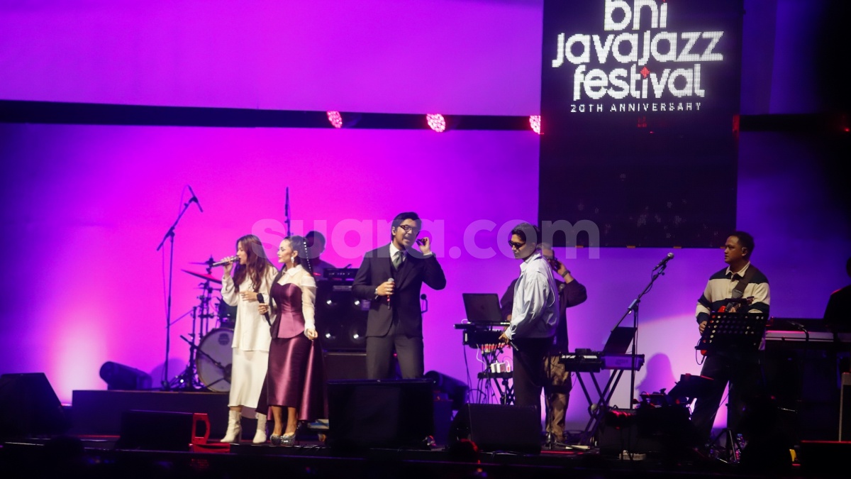 Danilla Hingga Kris Dayanti Meriahkan Panggung Sing A Long Tribute to Titiek Puspa di Java Jazz 2025