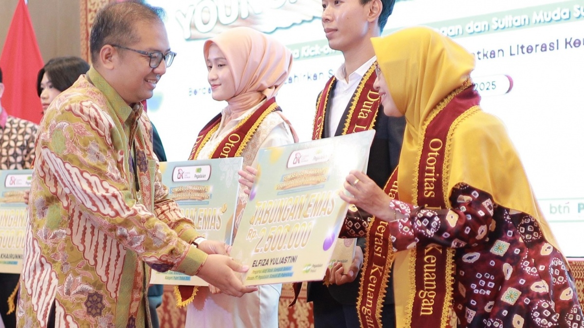 Pegadaian dan OJK Dukung Lahirnya 100.000 "Sultan Muda" Lewat Youngpreneur Summit 2025