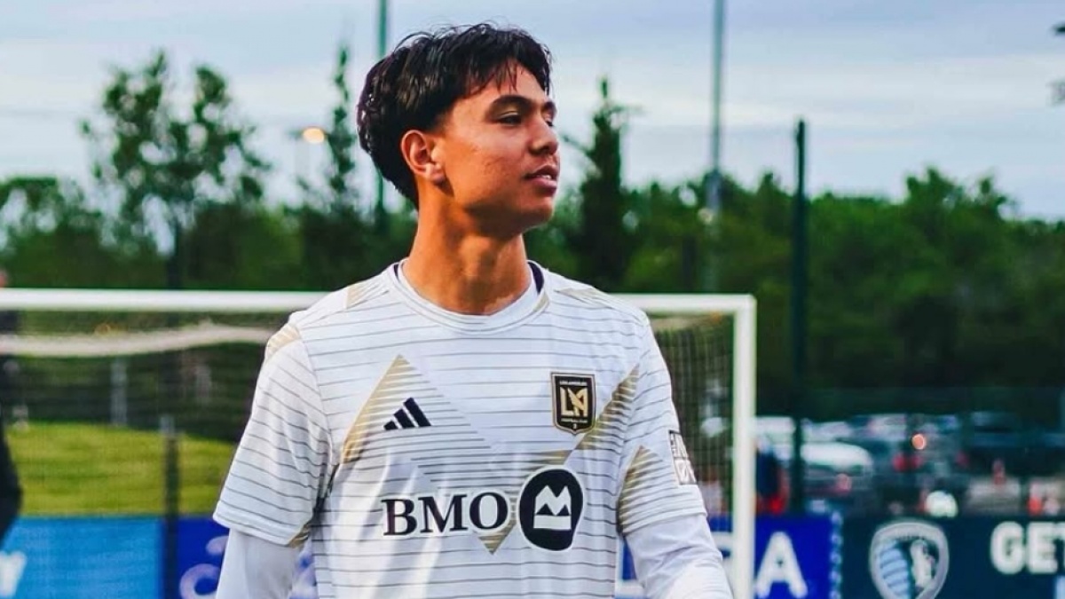 Patrick Kluivert: Adrian Wibowo Pemain Berbakat, Makanya Kami Panggil