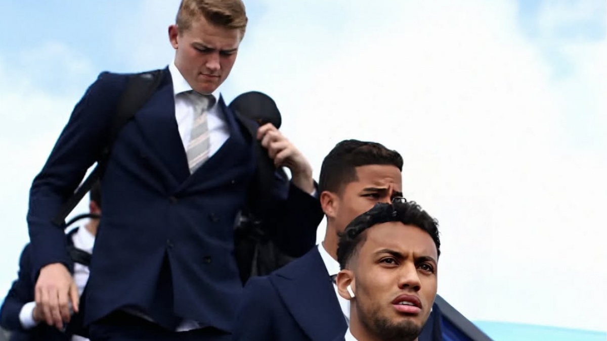 Apa Kabar Jairo Riedewald? Dirumorkan Perkuat Eks Klub Calvin Verdonk