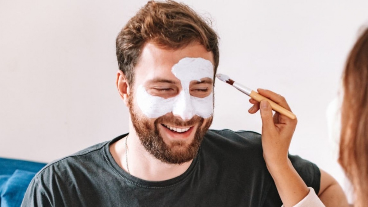Rekomendasi 10 Skincare Terbaik untuk Pria, Bikin Wajah Cerah dan Awet Muda!