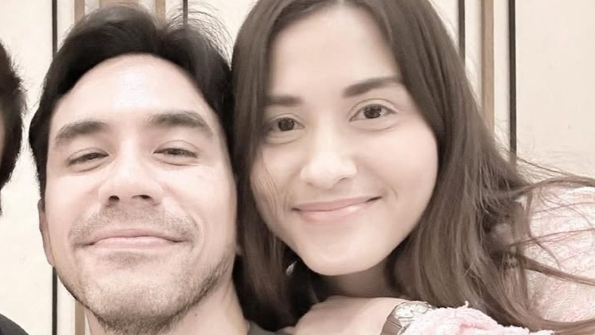 Profil Samanta Elsener, Adik Darius Sinathrya yang Pilih Jadi Mualaf