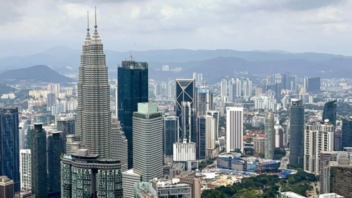 Malaysia di Ambang Krisis BBM