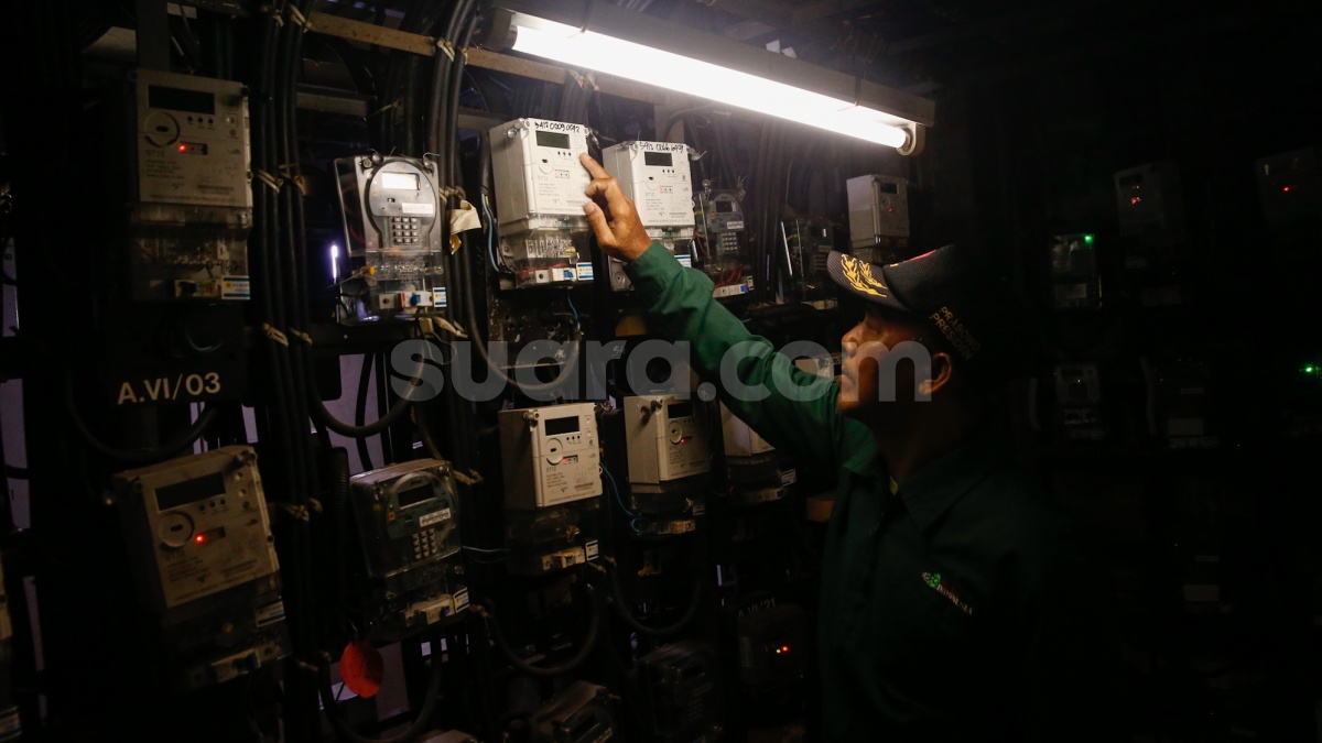 Tarif Listrik PLN untuk Pelanggan Prabayar dan Pascabayar Update Juli 2025