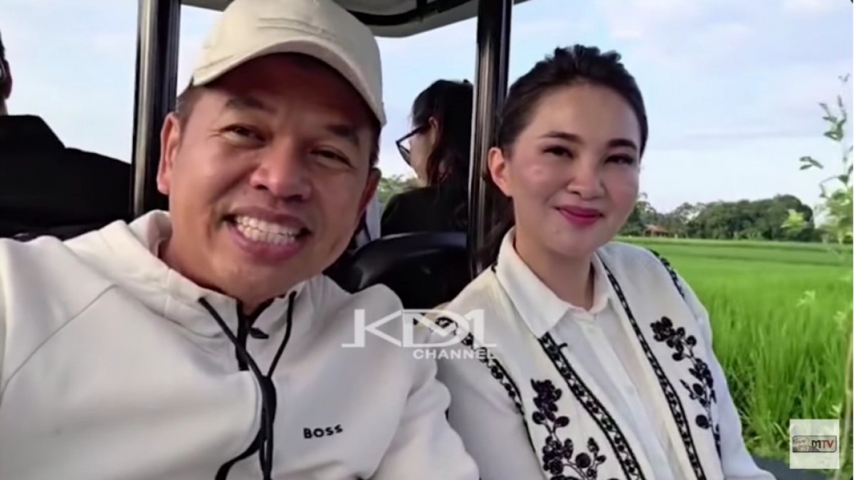 Terpesona dengan Kecantikan Sherly Tjoanda, Dedi Mulyadi Minta Rahasia Awet Muda Sang Gubernur