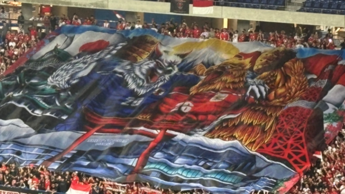 Timnas Kalah Telak, Tifo dan Sikap Suporter Indonesia Tuai Pujian Netizen Jepang