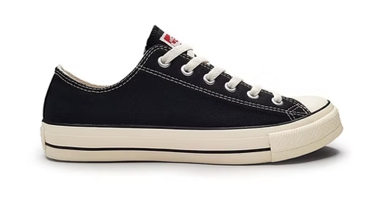 5 Sepatu Lokal Mirip Converse, Nggak Kalah Keren Harga di Bawah Rp400 Ribu