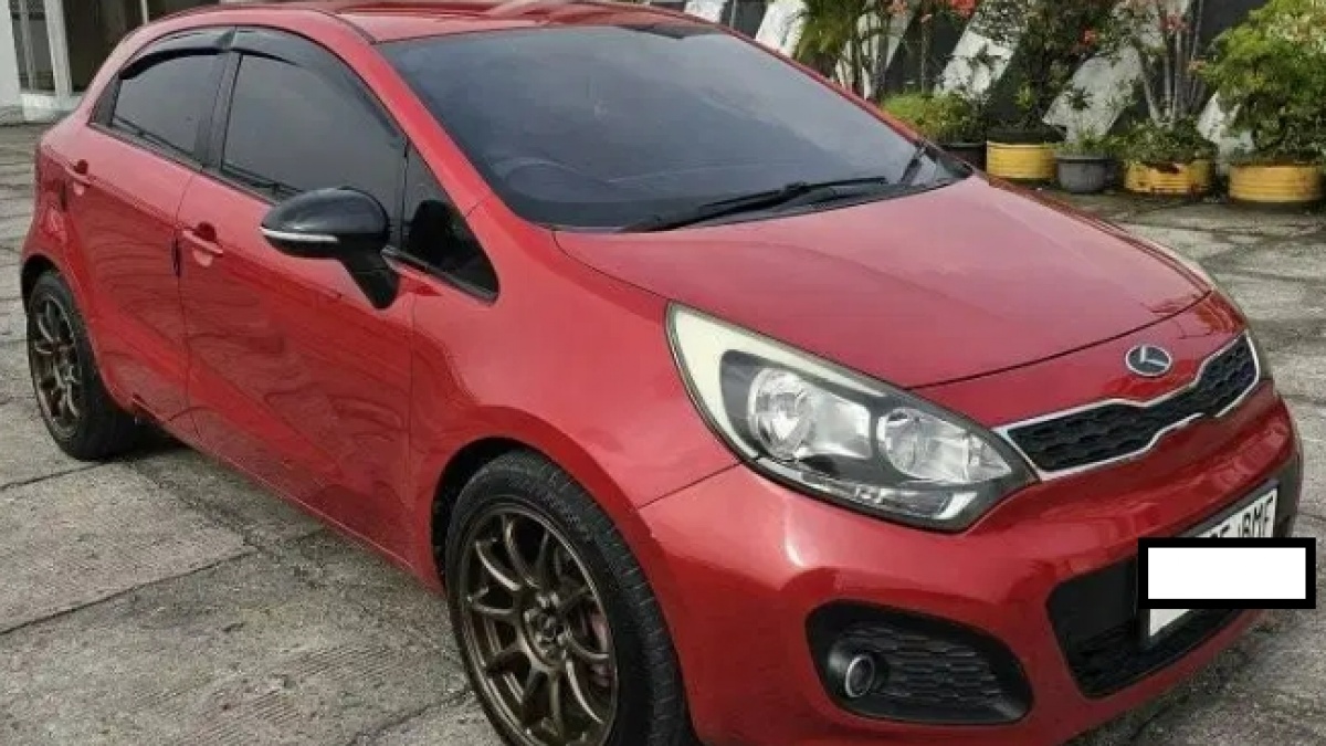 KIA Rio vs Grand Avega Hatchback, Mending Mana? Segini Harga dan Pajaknya