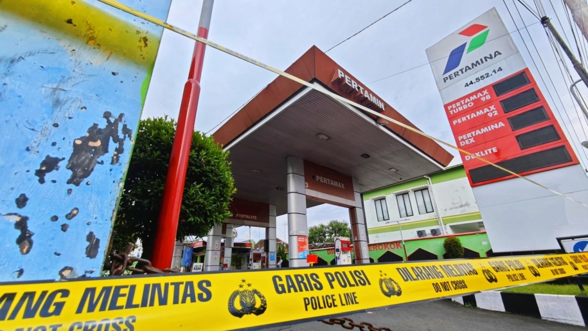 Ketakutan! Ledakan Dahsyat di SPBU Kemanggisan Jakbar Bikin Warga Kocar-kacir