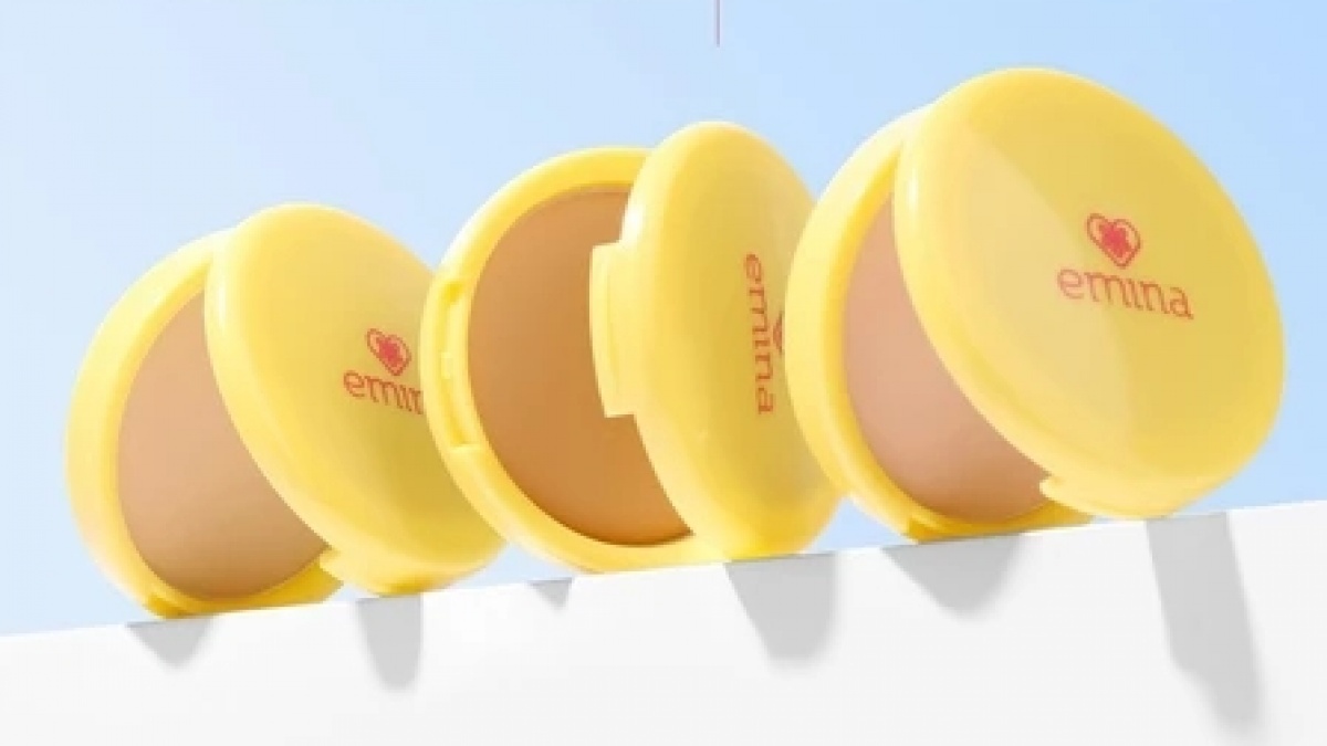 5 Rekomendasi Compact Powder untuk Kulit Berminyak, Harga Murah Meriah Mulai Rp11 Ribuan