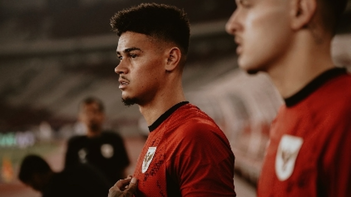 Mees Hilgers Pastikan Nasibnya di FC Twentee Usai Sepi Peminat