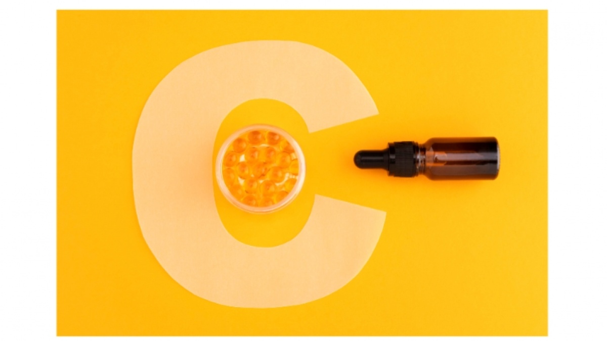 5 Serum Vitamin C untuk Mencerahkan Wajah Kusam, Cocok bagi Pekerja Kantoran
