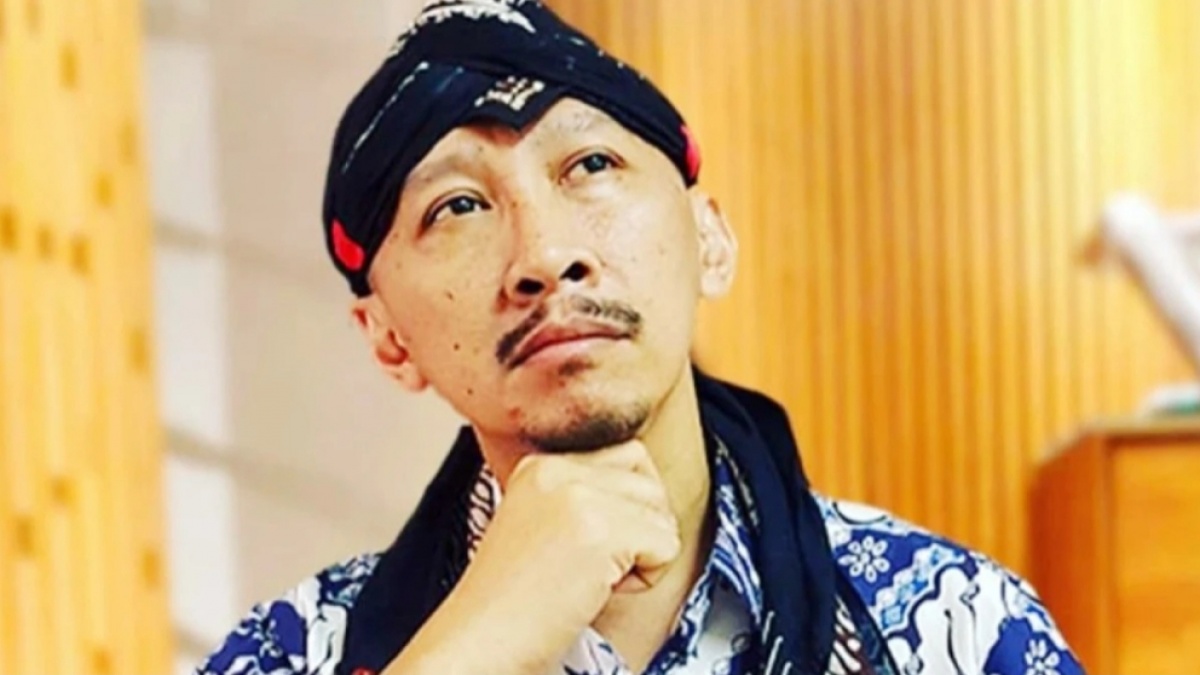 Tak Terima Prof Ikrar Dimaki di Acara iNews TV, Jhon Sitorus: Abu Janda Biadab!