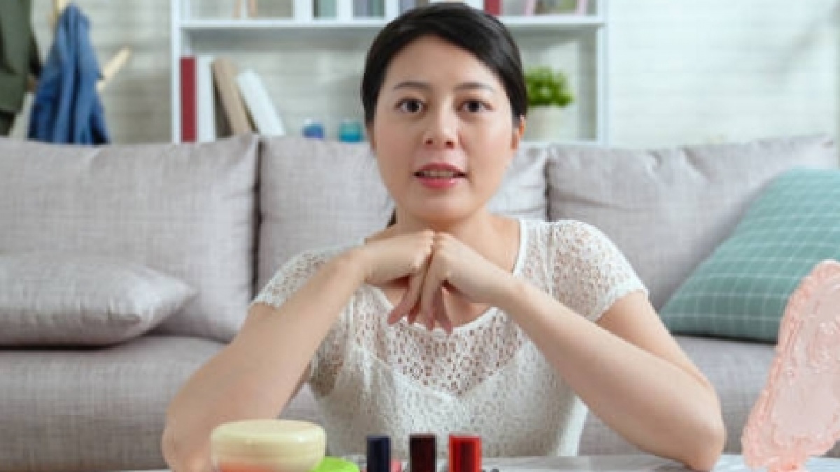 Rahasia Awet Muda Usia 50 Tahun, 4 Jenis Skincare Murah BPOM Bikin Wajah Glowing