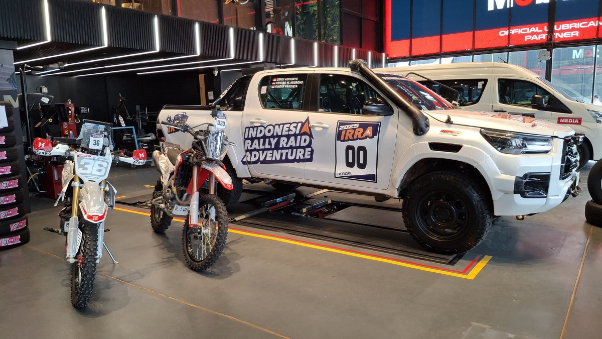 Indonesia Rally Raid Adventure Gabungkan Dua Kendaraan Dalam Satu Trek Off-Road