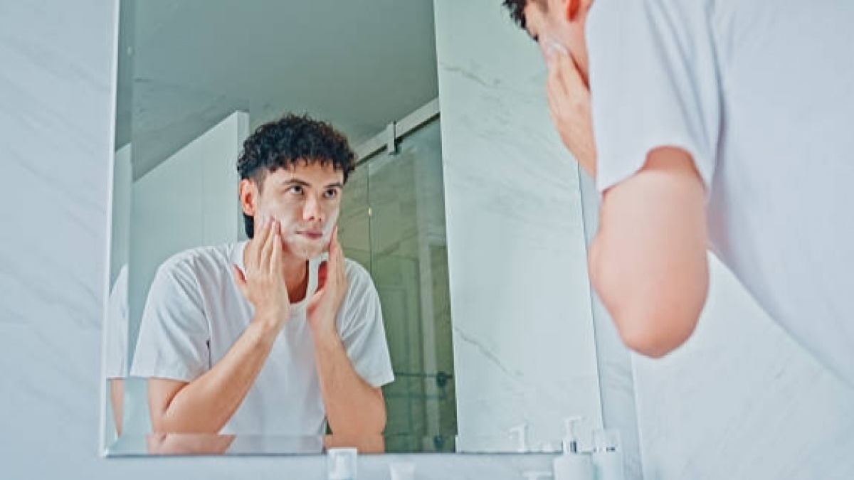 5 Sabun Cuci Muka Pria di Bawah Rp50 Ribu, Cocok Dipakai Sehari-hari