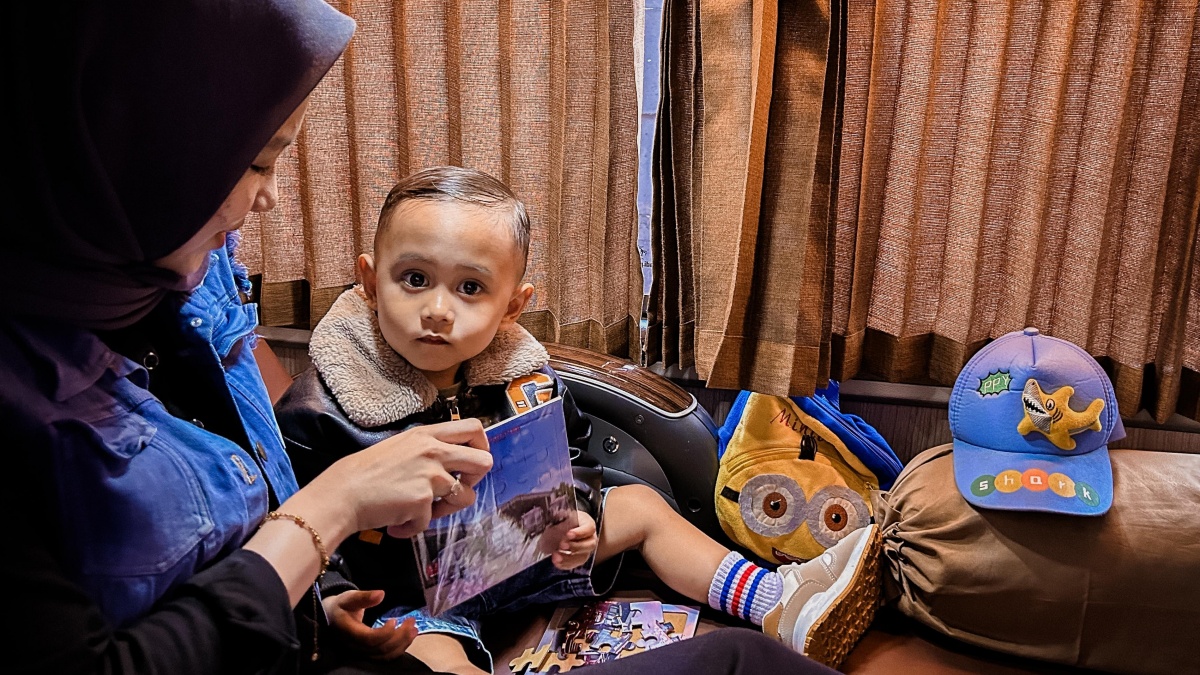 Liburan Bareng Anak Anti Rewel: Tips Memilih Transportasi Nyaman untuk Perjalanan Jauh