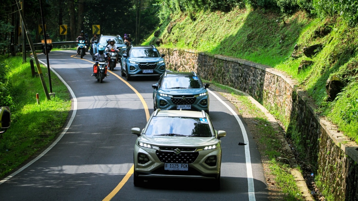 Suzuki Fronx Jadi Bintang Baru Penjualan Suzuki