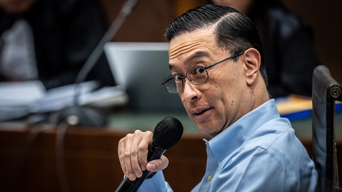 Thomas Lembong: Kenapa Tidak Ada Tersangka dari Koperasi Polisi dan Angkatan Darat?