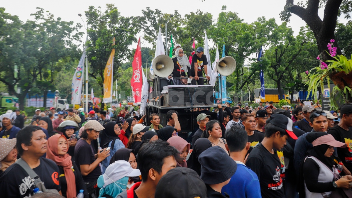 Ribuan Warga Desak Reforma Agraria di Balai Kota, JRMK: Kami Bukan Pendatang