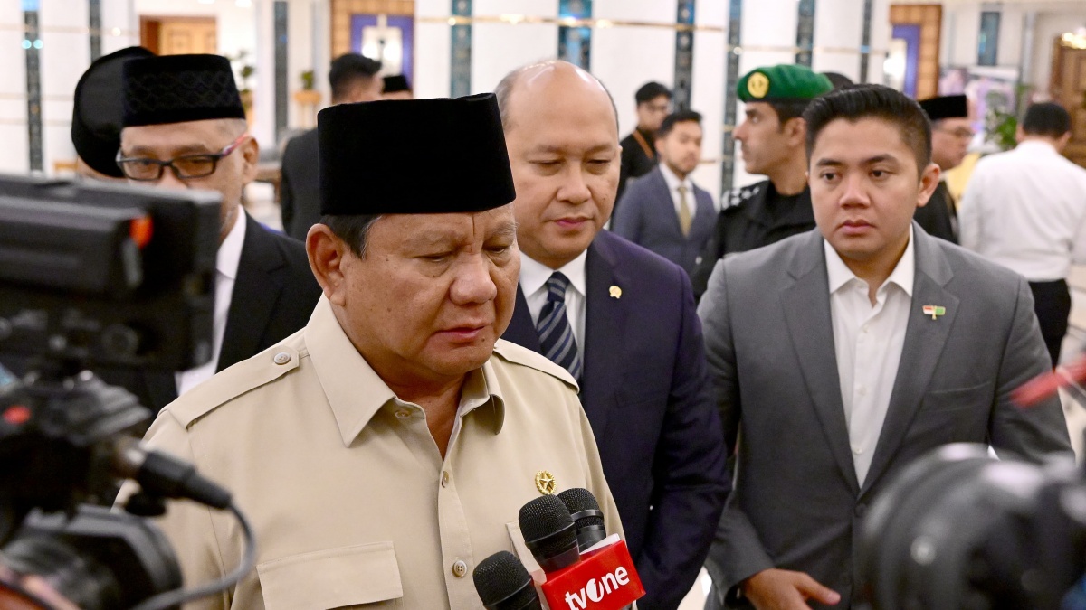 Dari Tanah Suci, Prabowo Instruksikan Tindakan Penyelamatan Penumpang dan Kru KMP Tunu Pratama Jaya
