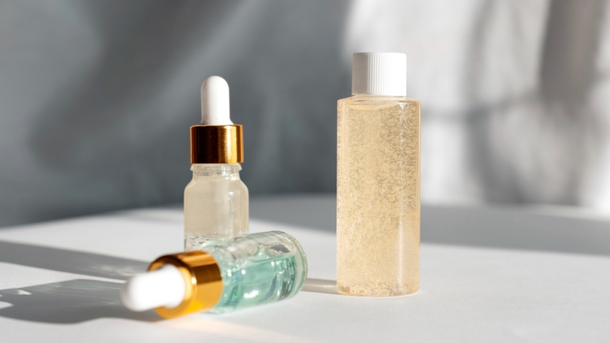 Toner atau Serum Dulu? Ini Urutan Skincare yang Benar Biar Gak Sia-Sia!