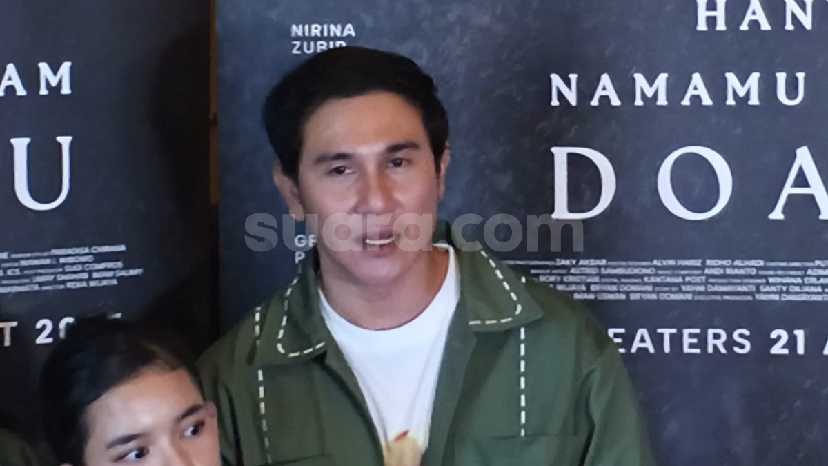 Totalitas Vino G Bastian Riset Penyakit ALS untuk Film Garapan Prilly Latuconsina