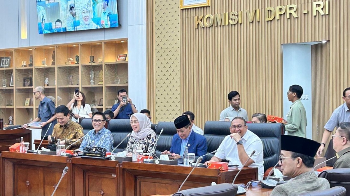 DPR Dorong Telkom Fokus ke Bisnis Non-Konektivitas dan Holding Strategis