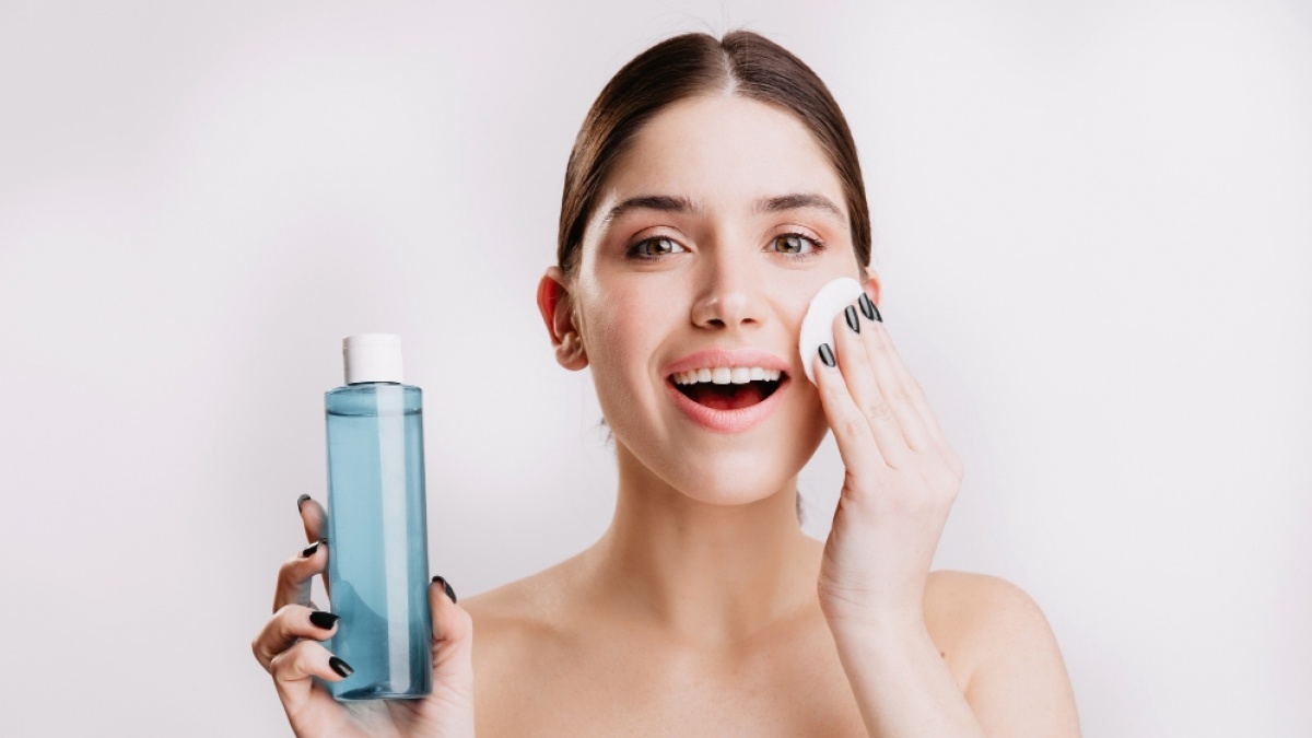 7 Toner Terbaik untuk Memperbaiki Skin Barrier Mulai Rp50 Ribuan