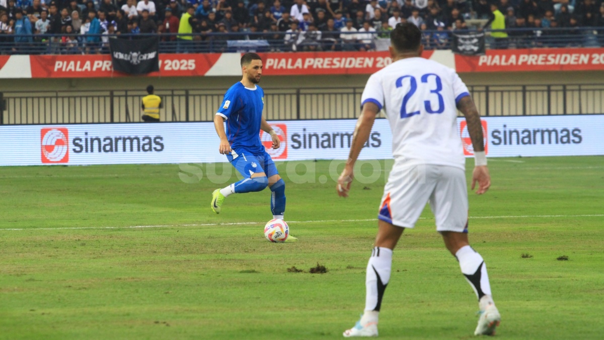 Sanksi Tambahan Komdis PSSI Hantam Gelandang Persib Luciano Guaycochea