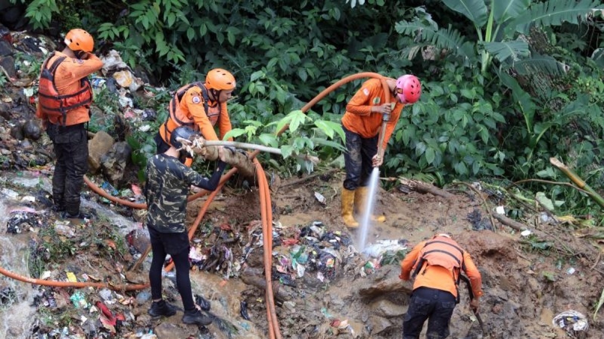 2 Hari Pencarian Oden Sumantri, Pegawai Kemendagri Hilang Ditelan Longsor Puncak Bogor