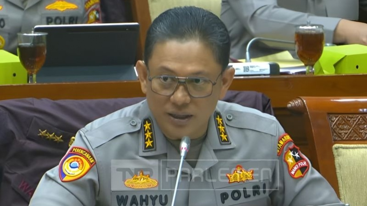Polri 'Todong' DPR Tambahan Anggaran Rp63,7 Triliun, Dari Mobil Listrik Sampai Kapal Pemburu