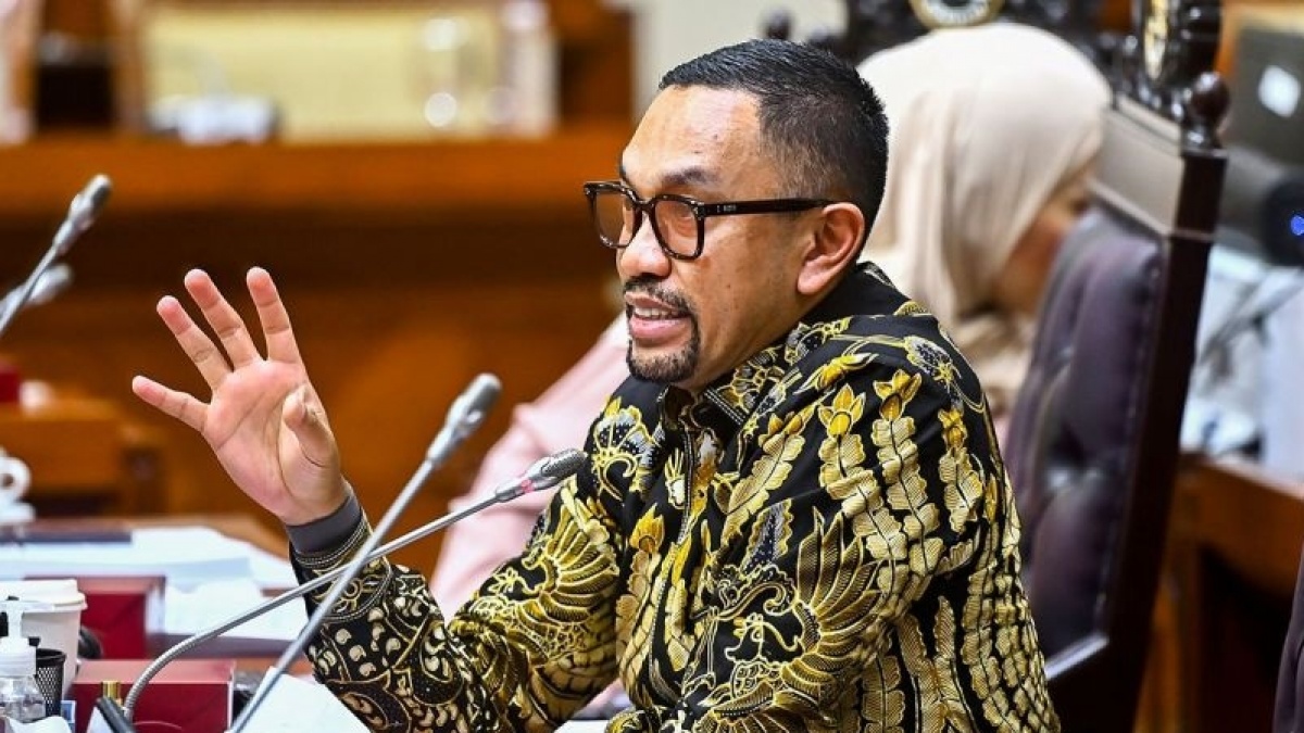 Rapat DPR, Sultan Priok Ahmad Sahroni Semprot KPK, Minta Istilah OTT Diganti: Namanya OTT Plus Saja