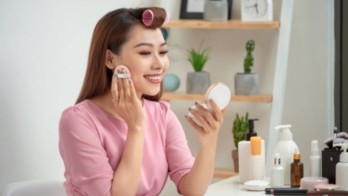 5 Rekomendasi Cushion untuk Kulit Sensitif dan Berjerawat: Produk Lokal, Harga Terjangkau
