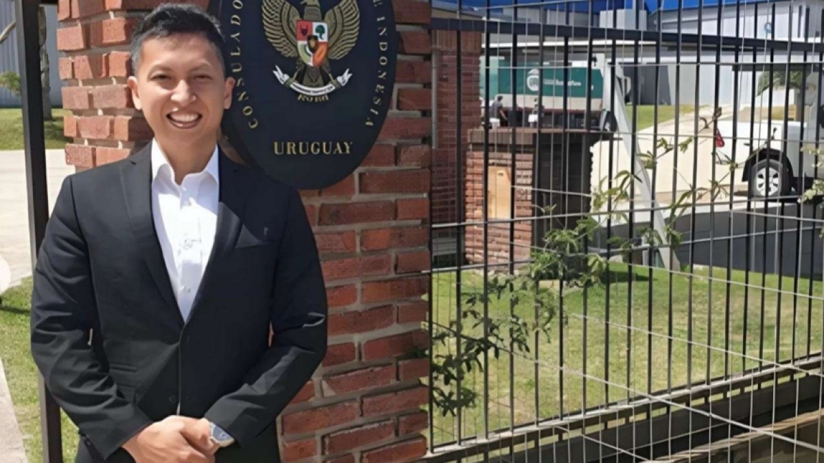 Profil Arya Daru Pangayunan, Diplomat yang Ditemukan Tewas dengan Kepala Dilakban