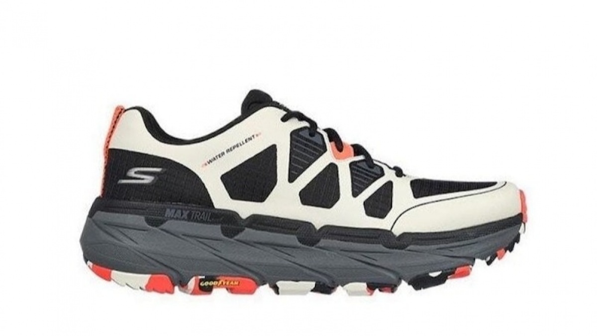 5 Rekomendasi Sepatu Lari Skechers Terbaik: Ringan dan Nyaman saat Dipakai