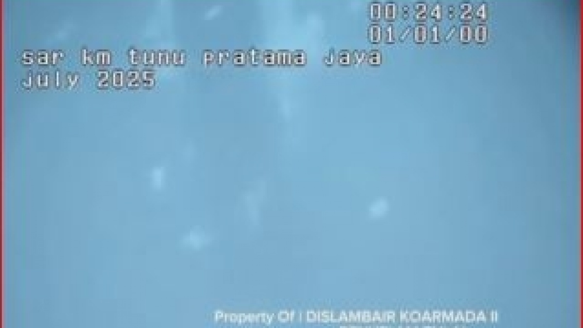 Kamera Bawah Laut Temukan Objek Diduga Bangkai Kapal KMP Tunu Pratama Jaya