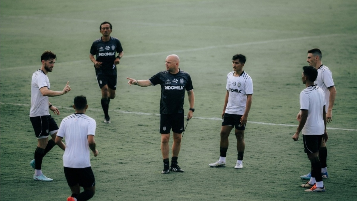 Bukan Jens Raven, Ini 3 Pemain Muda yang Dipantau Pelatih Bali United