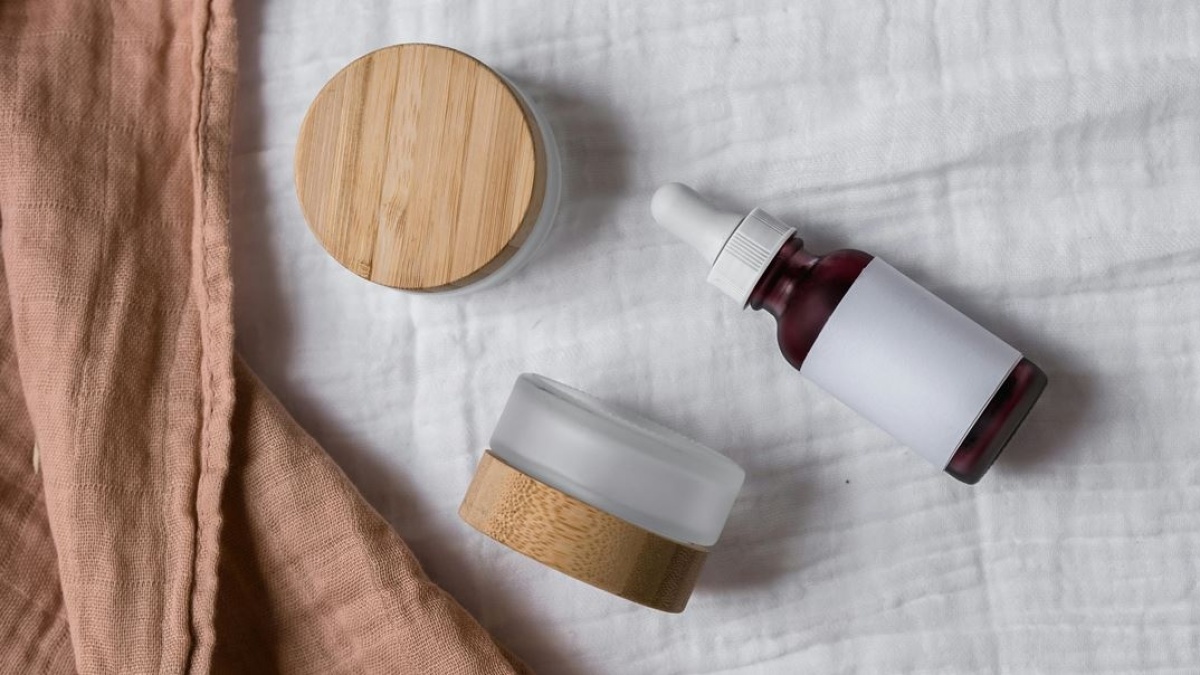 Urutan Skincare Malam untuk Memperbaiki Skin Barrier yang Rusak Parah