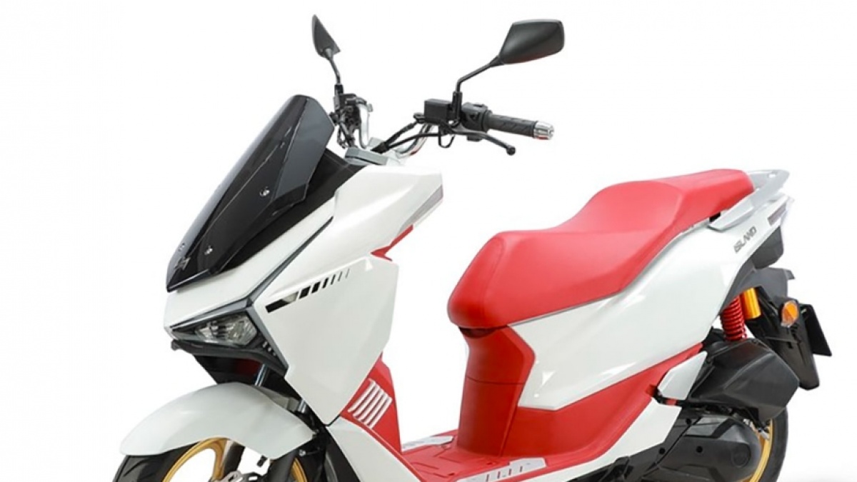 Aura Sultan Harga Ringan, Pesona Skutik Premium Pesaing Serius PCX dan NMAX Bikin Menggoda